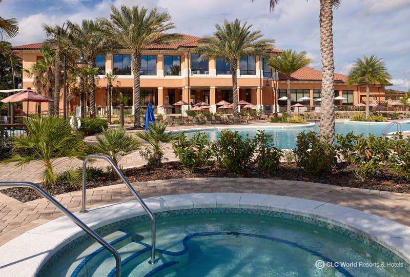 Regal Oaks Resort