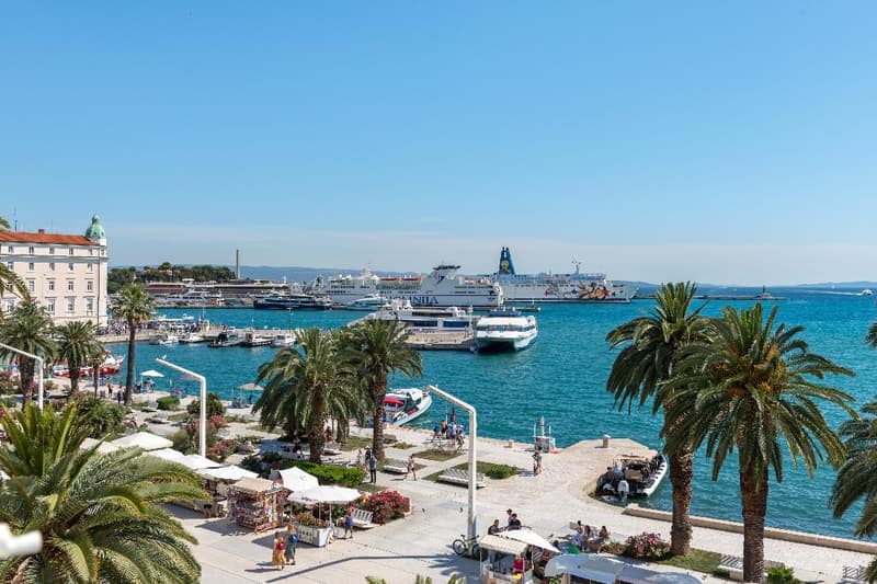 Palms Promenade Luxury Rooms