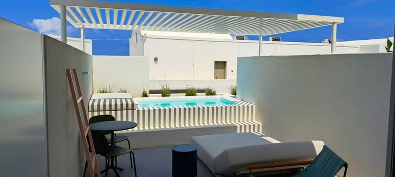 Neo Suites