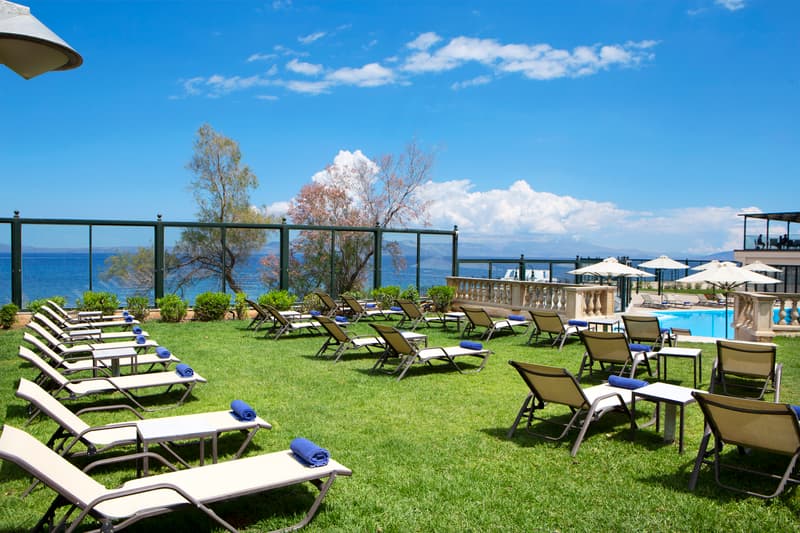 Ramada Athens Club Attica Riviera