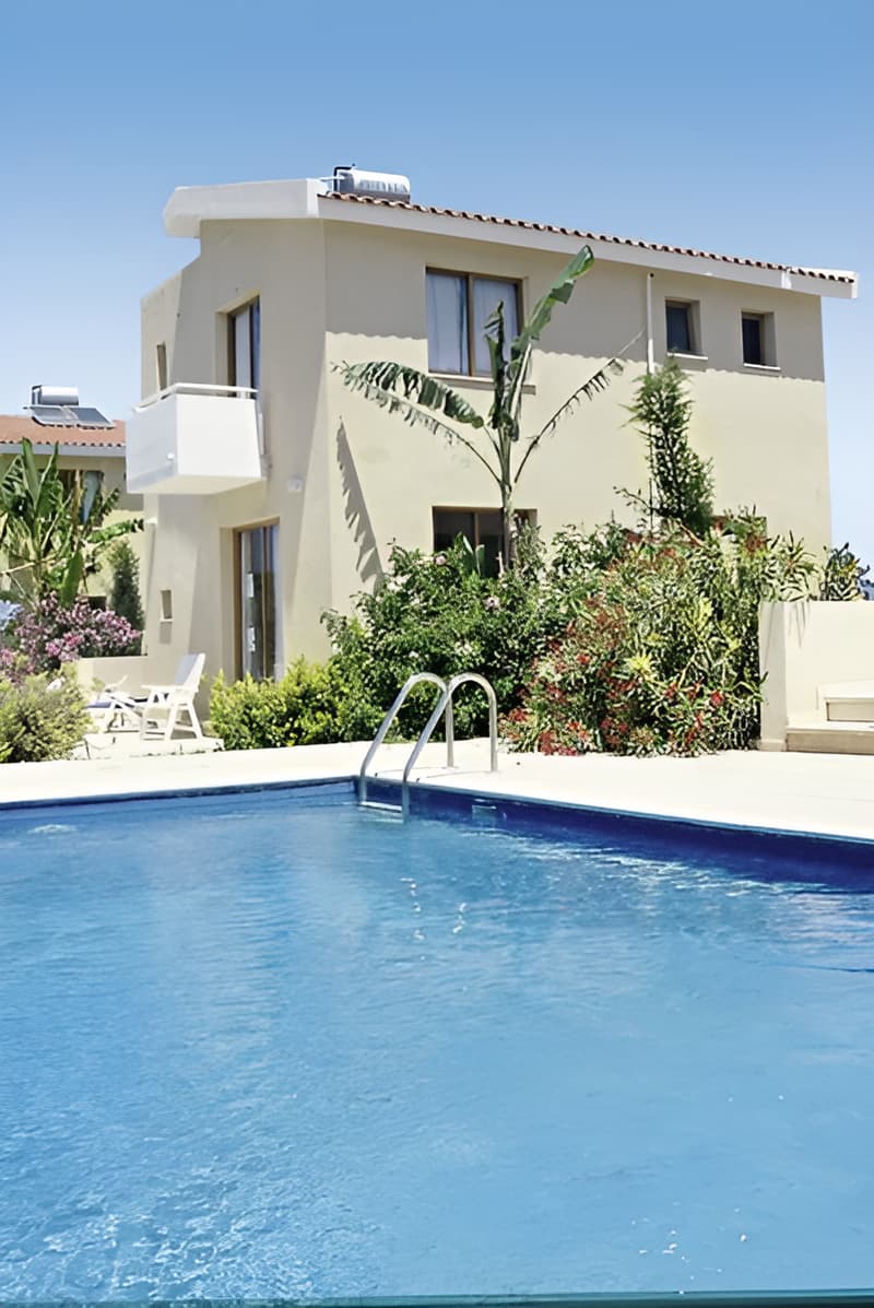 Natura Beach Hotel & Villas
