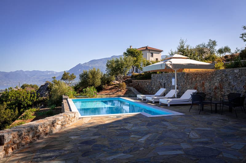 Searocks Exclusive Villas Resort
