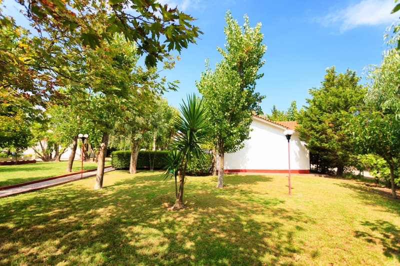 Alykes Park Bungalows & Apartments