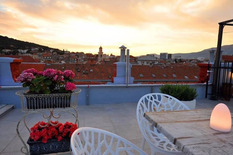 Plaza Marchi Old Town - Quaint & Elegant Hotels