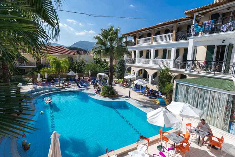Zante Plaza