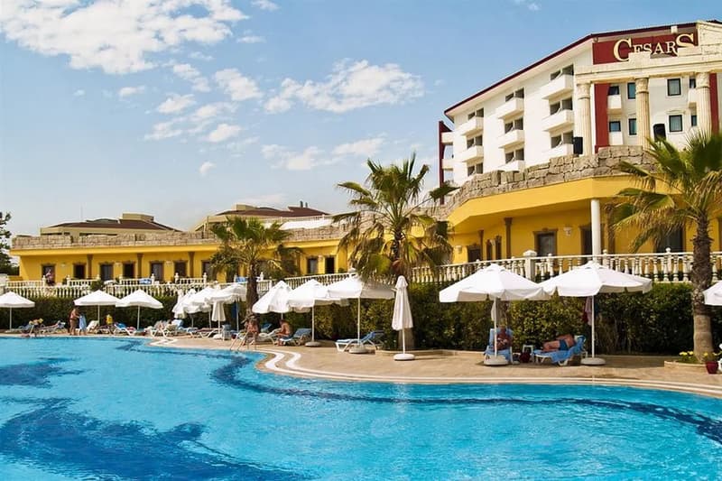 Cesars Resort Side
