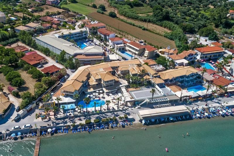 Cameo Beach Resort