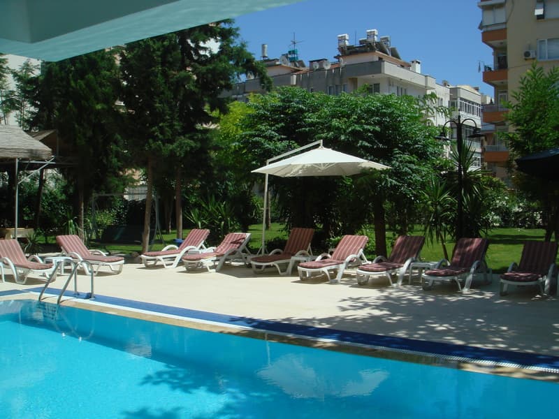 Suite Laguna Hotel