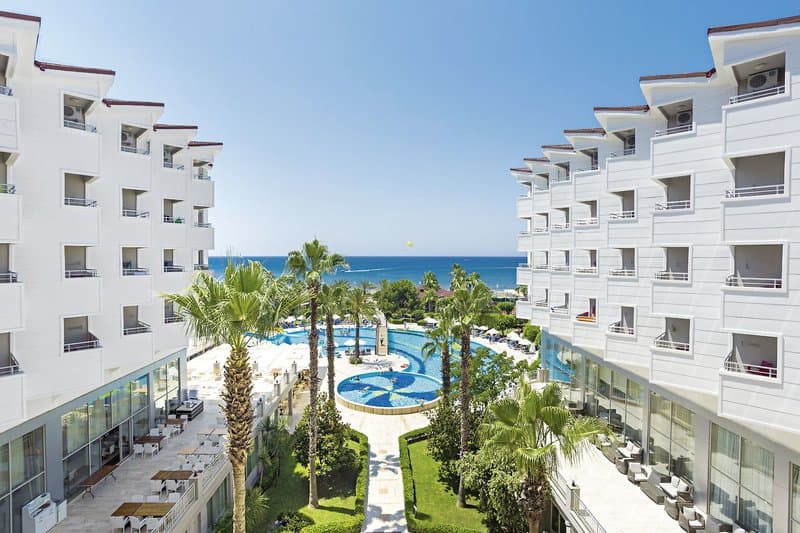 Hotel Terrace Beach Resort