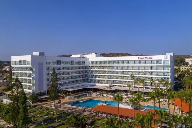 Cavo Maris Beach Hotel