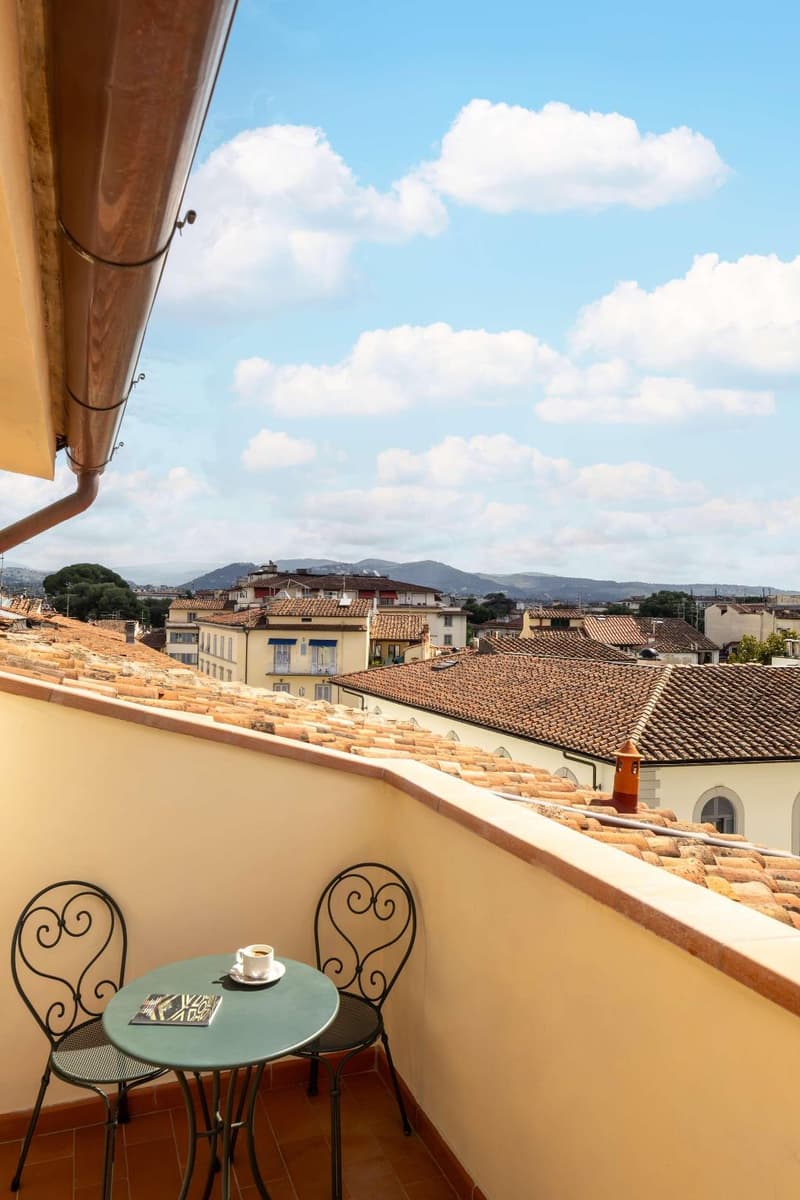 Anglo American Florence Curio Collection By Hilton