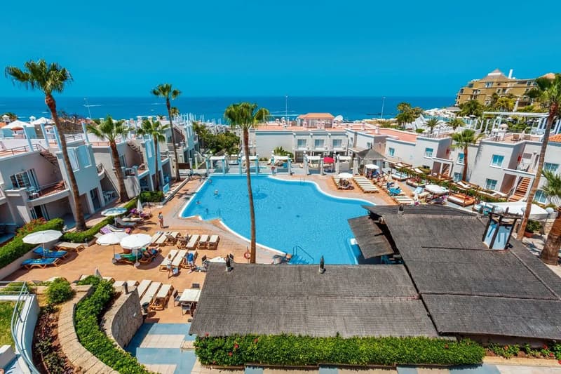 Hotel Los Olivos Beach Resort