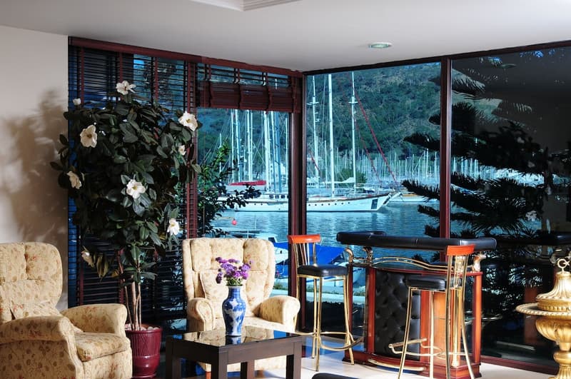 Ata Park Hotel