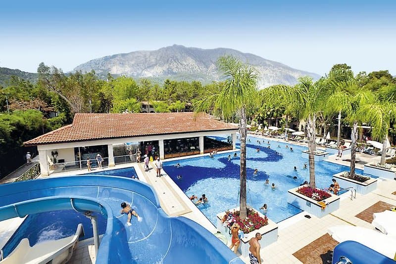Champion Holiday Village