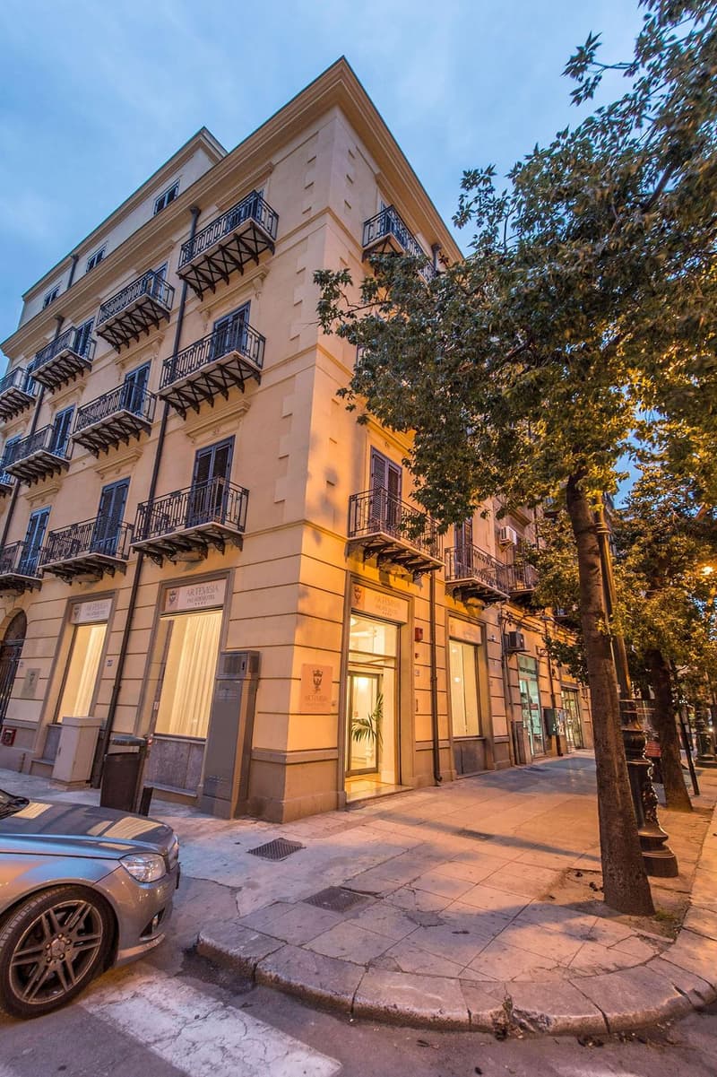 Hotel Artemisia Palace