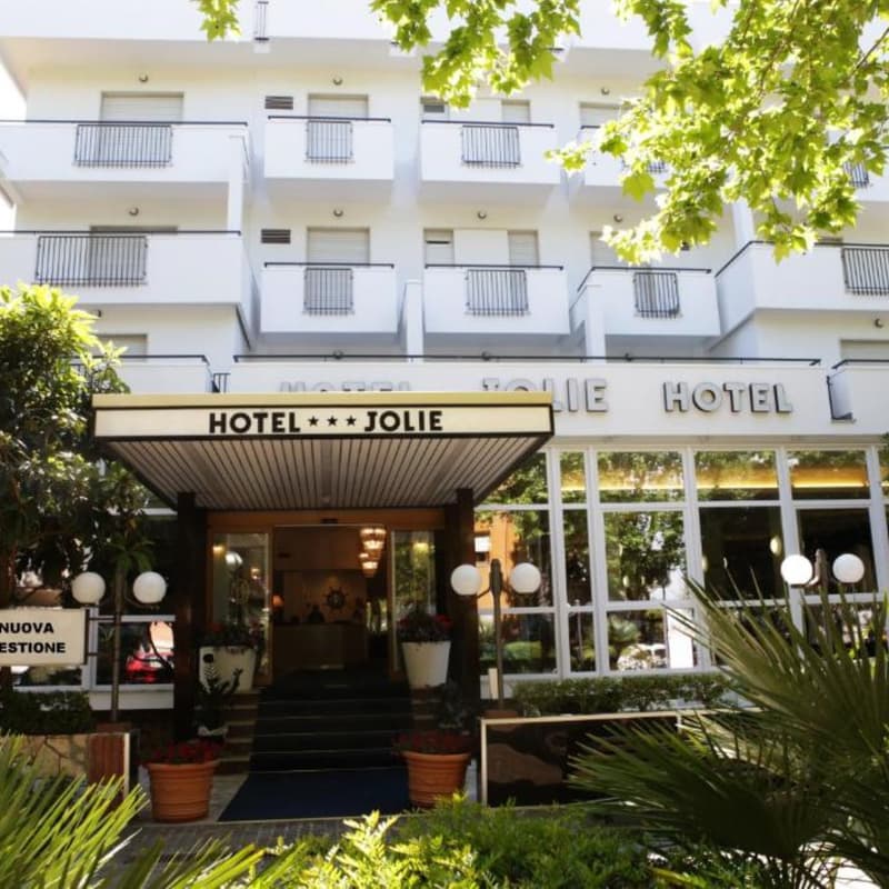 New Hotel Jolie