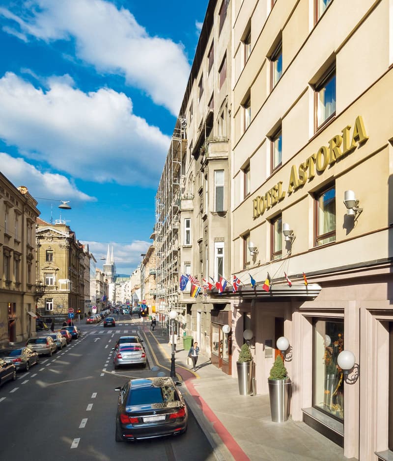 Best Western Premier Astoria