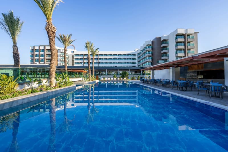 Sural Saray Hotel