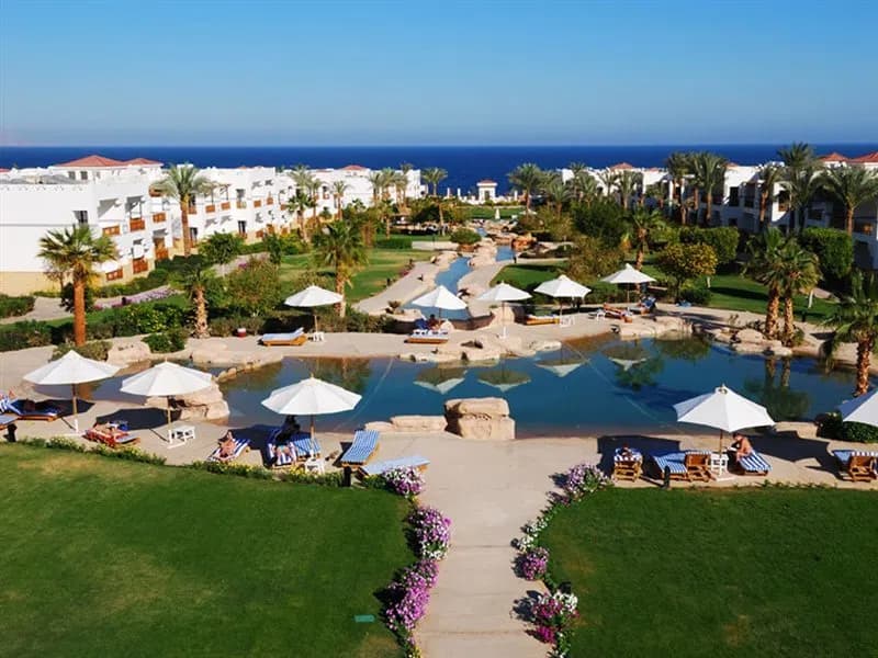 Amphoras Beach Resort