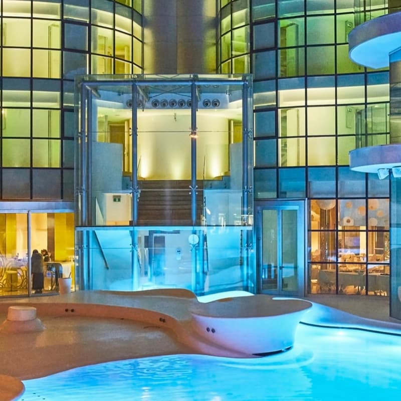 i Suite Hotel