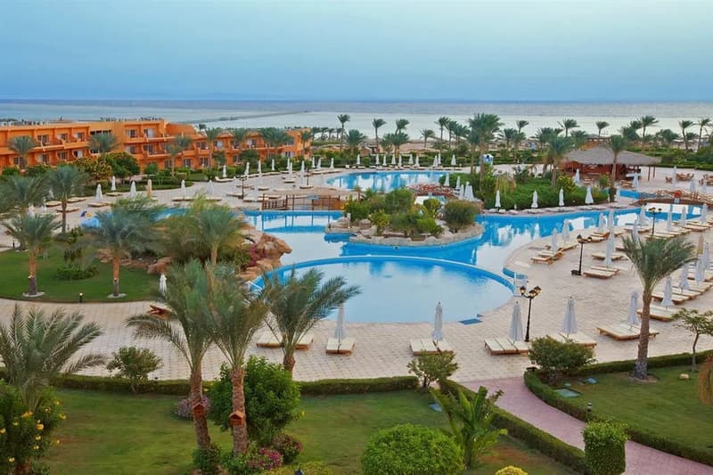 Amwaj Oyoun Resort & Spa