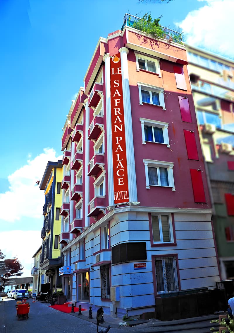 Le Safran Palace