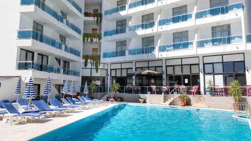 Ponz Boutique Hotel