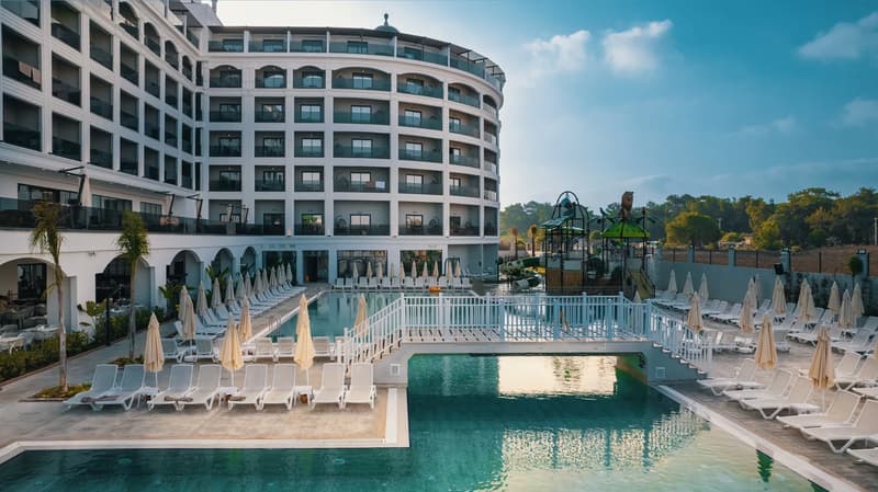 Side Moon Palace Hotel