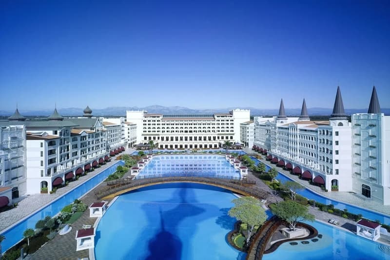 Mardan Palace