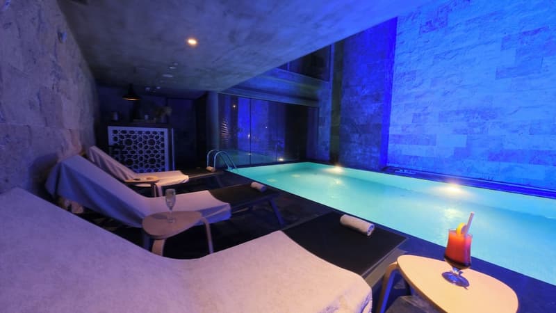 Endless Art Hotel