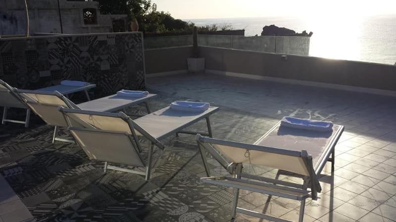 Zeus Residence Hotel