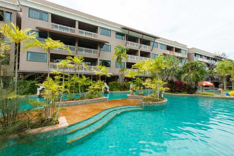 Maikhao Palm Beach Resort