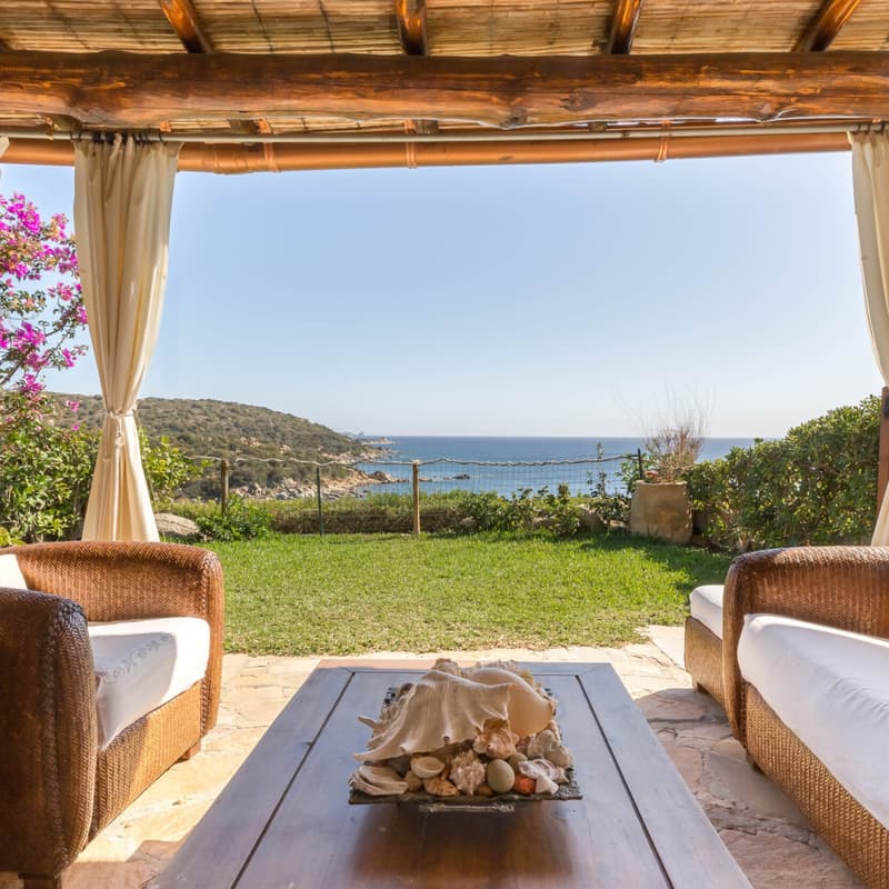 Villa Luna Bay Home Retreat