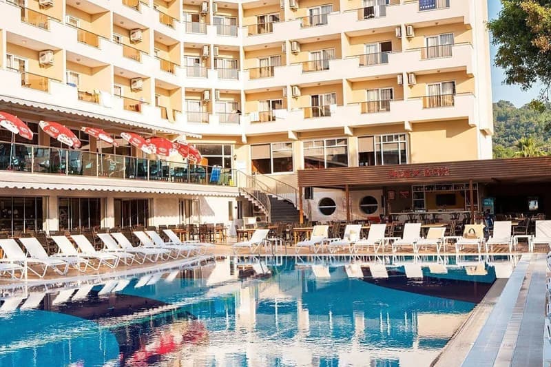 Prestige Garden Hotel