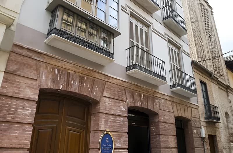 Casa de la Merced Suites