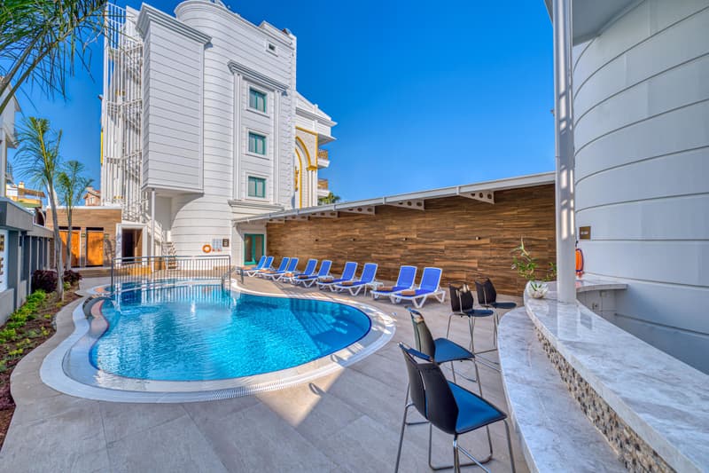 Sealife Lounge Hotel