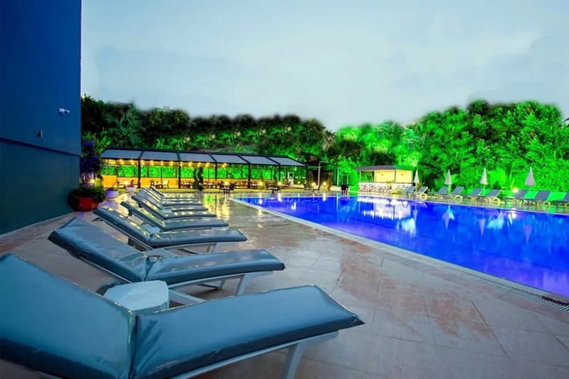 Royalisa Hotel