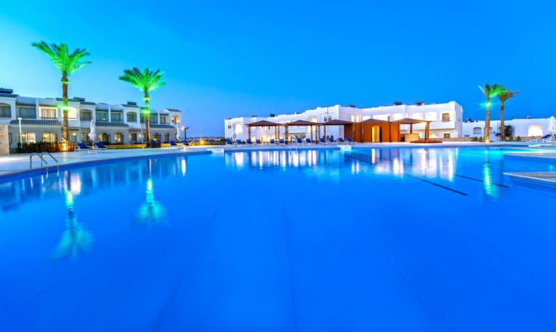 Coral Beach Tiran