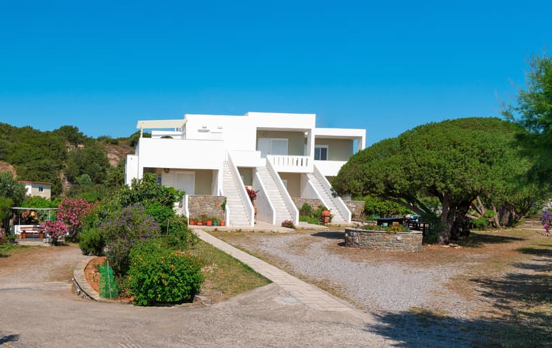 Tselios Apartments & Studios