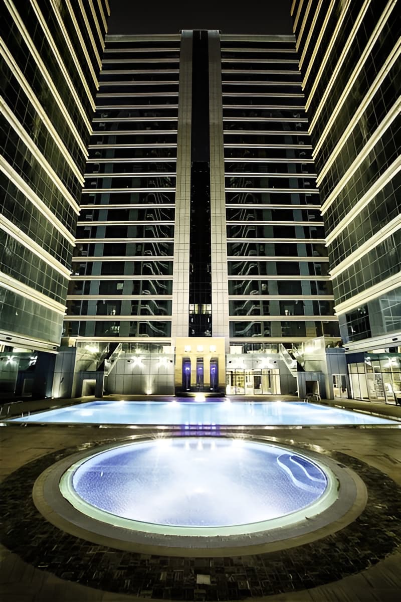 Vintage Grand Hotel