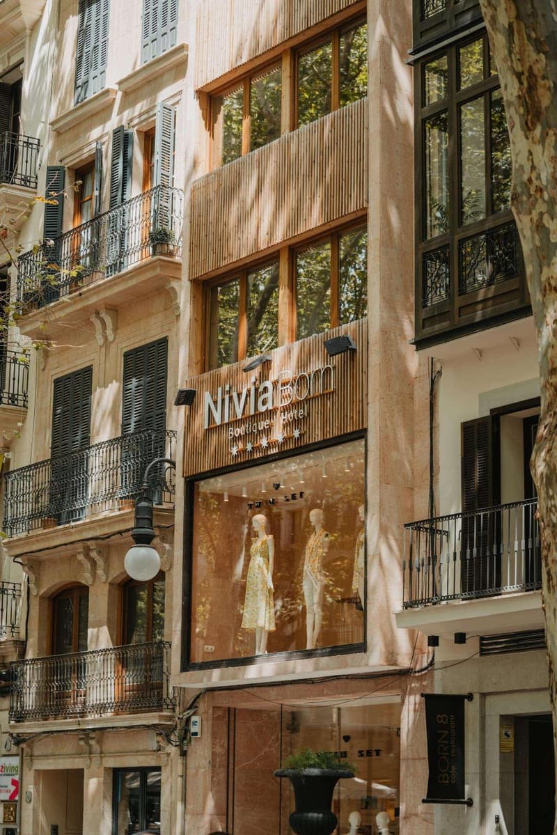 Nivia Born Boutique Hotel